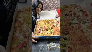 Big Big 6 in 1 Pizzaaaa🍕 | @DominosPizzaIndia #pizza #6in1 #pizzalover #cravingssatisfied #love