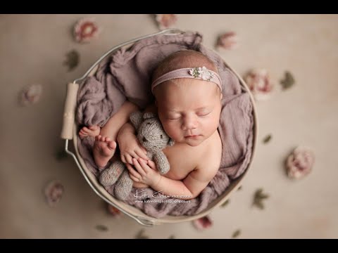 Look at that cute little smile 🤗👼💗 | Kate Eden Photography