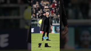 Mourinho silencing Juventus fans 😈