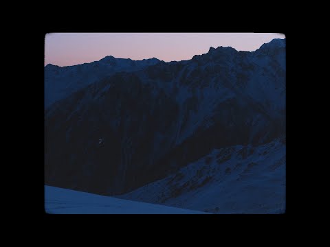 Izzamuzzic - Morning light(Mood video)