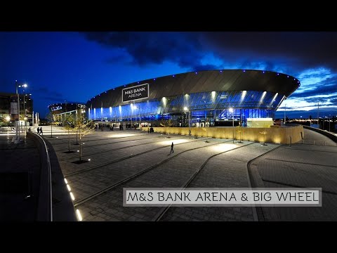 LIVERPOOL WALKS - M&S Bank Arena and the Big Wheel (4K)