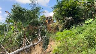 CAT D6R XL Bulldozer Operator Repairs Large Landslide After Severe Flood