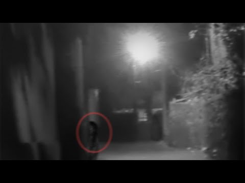 SCARY Ghost Encounter While Walking Alone?