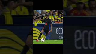 LAMINE YAMAL best trivela.🤩#lamineyamal #lamineyamalskills #football