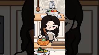 This is how I treat my acne IRL 😬 Toca Boca tutorial how to get rid of acne 😅 my skin care routine