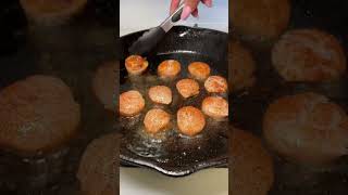 WILD CAUGHT SEA SCALLOPS IN 5 MIN 😱 #youtubeshorts #explore #foodshorts #scallops #fyp