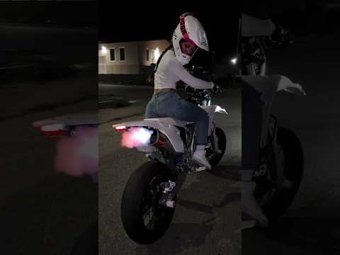 Flamethrower😮🔥 #shortvideo #husqvarna #ktm #dirtbike #supermoto
