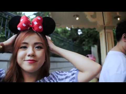 EILEEN AT DISNEYLAND HK