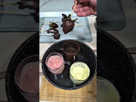 Fruit and chocolate #cooking #food #chocolate #fruit #fruits #fruitcutting #shorts #youtubeshorts