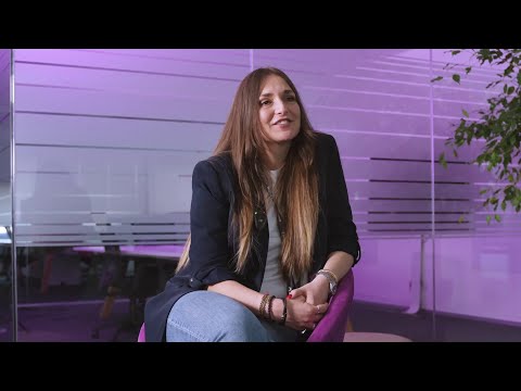 Voices from Eng / Roberta