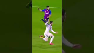 Virgil Van Dijk SHUTS DOWN Lionel MESSI #soccer #messi #fyp #shorts #futbol #ronaldo #liverpool