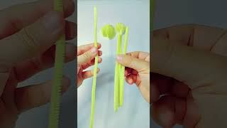 Pipe Cleaner Flower DIY | Acrylic Bead Craft Tutorial for Creative Moms