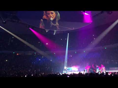 Come to Mama - Joanne World Tour - Austin Texas