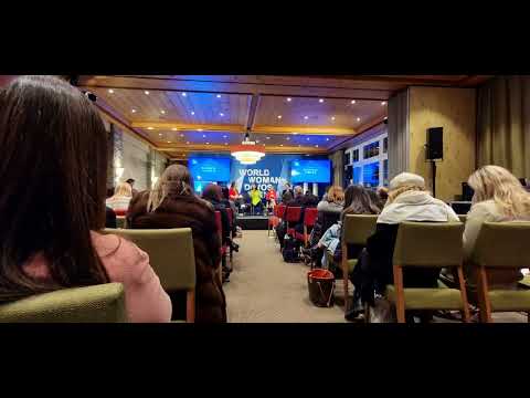 World Women Davos | What is when the AI CEO is here | Speaker Swiss Future Institute Katrin J. Yuan