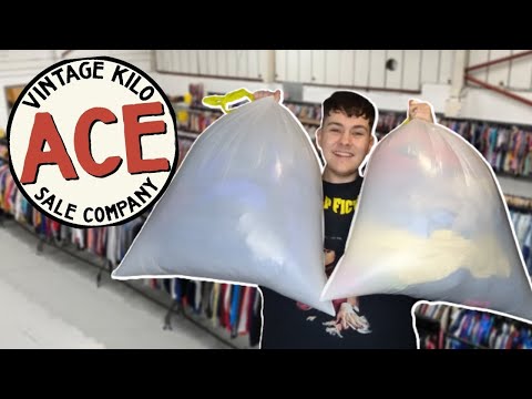 Buying Vintage Clothing At An Ace Vintage Kilo Sale!