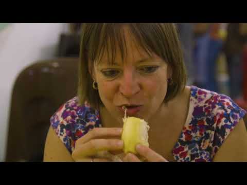 Our Vice-Chancellor Tries Durian in Malaysia!