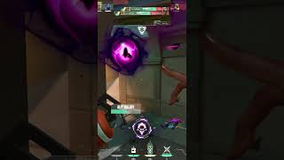 So close to an Ace again💀😭#raze #razevalorant #valorant #razemontage