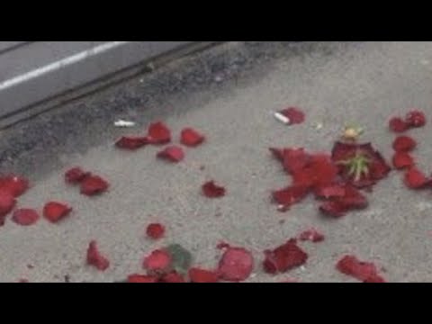 you watch the person you fell for, fall in love with someone else ( a playlist )