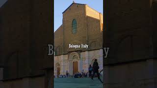 Discover Bologna, Italy 🇮🇹 | The City of Towers & Pasta!