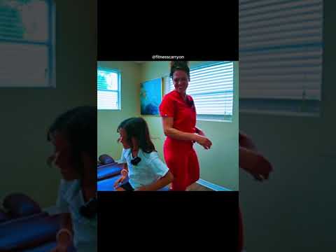 Dr Merybeth ChiropractorBack Cracking of lill child chiropractic adjustment #quiropraxia #asmrsounds