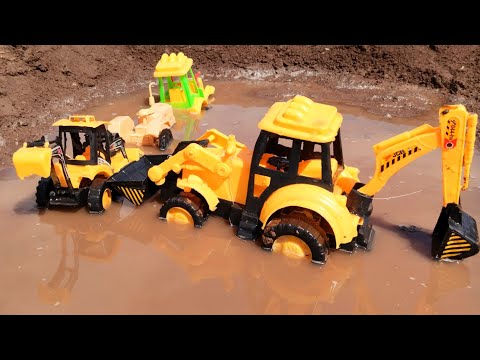 4 tractor washing in river with jcb | tractor video | jcb video | Job | gadi #tractorgamehacker