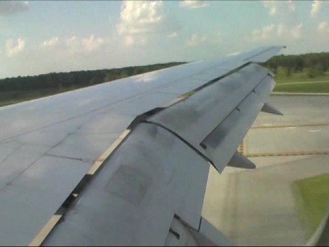 Continental Airlines - Boeing 757-300 - Landing at Houston Bush Int'l