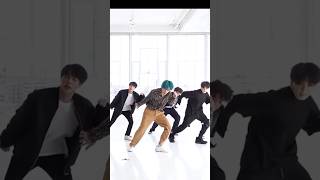 Kim taehyung dance #phongmax #boywithlove #bts #kpop #btsshorts #bangtantv #taekook #btsedits #army
