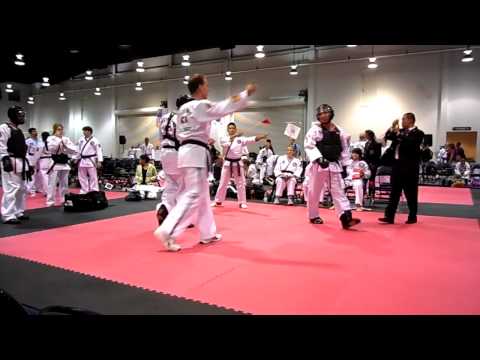 SAM 1132 sparring   1st rd Felix Rodriguez v Lument part 2