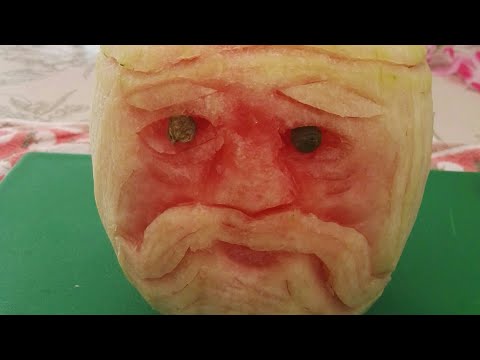 Best Watermelon Carving -Father Christmas fruit-carving #fatherchristmas #fruitcarving #benartistic