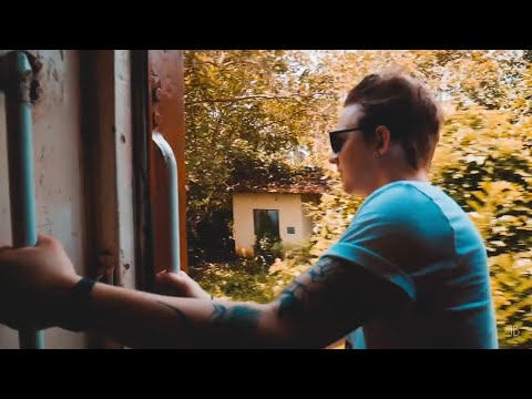 Why You Have to Ride the Trains in Sri Lanka | Colombo to Galle