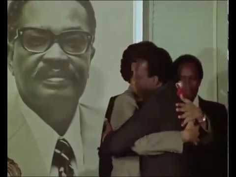 Posse do Presidente da República Eng. José Eduardo dos Santos (1979)