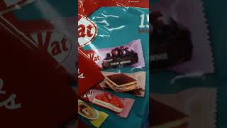 KitKat Mini Moments Desserts #mybreak #kitkatbreak #shortfeed #uniquefood #foodreview #uniqueshorts