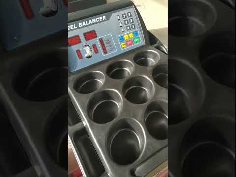 KATOOL Wheel balancing machine KT-B700 calibration video(1)