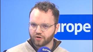 "On a vu le crâne plier sous les coups de pied" (Édouard Bina, directeur de la Cocarde étudiante)