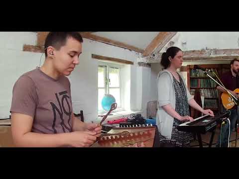 Tape Runs Out - Paperback (The Mill Live Sessions)