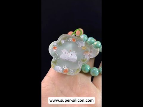 Kitten claws made of epoxy resin