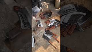 Testing the level of durability and sharpness of high quality steel knives #shorts