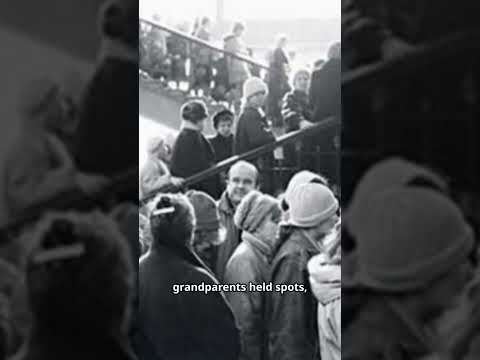 The USSR’s Queue Economy: 40 Hours a Month Standing in Line