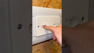 Strange Socket..