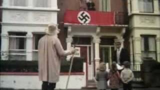 Monty Python: Hitler in England