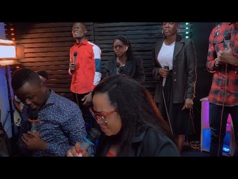 Live Fais ton Culte - Adorateur Jonathan yafu & Maman Acsa Olangi ( Tala)