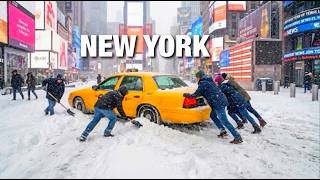 NYC 6AM Snow Walk in Manhattan First Snowfall in New York City 4K Snow Ambience NYC Christmas 2025