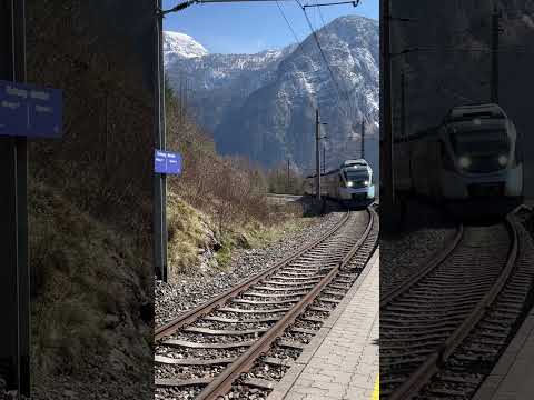 Train to Heaven ! #austria #hallstatt #unescoworldheritage #scenicview #bahn #beautiful