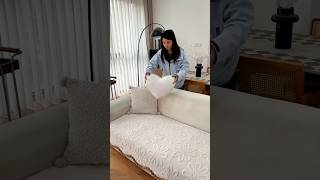 Cozy Minimal Living Room Sofa Decor Inspiration 🤍