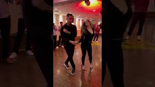 Intermediate Bachata Class Demo - Demetrio & Nicole - Bachata Dance Academy #bachata #bachatadance