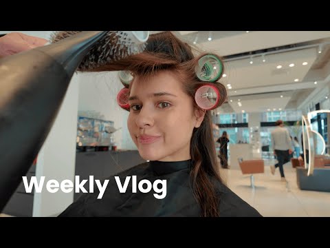 Weekly Vlog: What’s In My Bag, First Podcast, Renovation Update & Sabrina Carpenter Concert