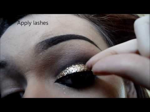 1 Minute Tutorial - Glitter Cut Crease