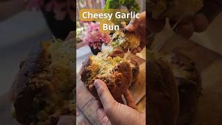 Sirf 10 Min mein Cheesy Garlic Bun! 😋 Kids Favourite Snack #gharkakhana #snacks #pizzabun