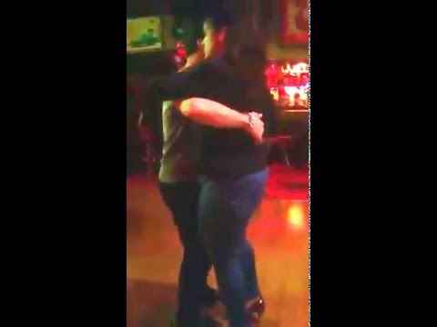 Kizomba Lesson Demo at Cuba cafe Brad & Maribel