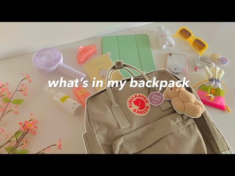 what’s in my backpack 🧸🌸 | travel essentials